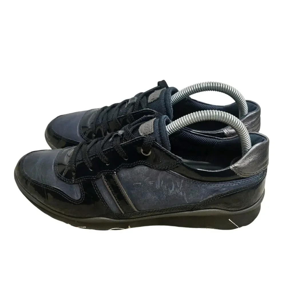 Blue leather Sneakers sz 40 sz 9 by ecco